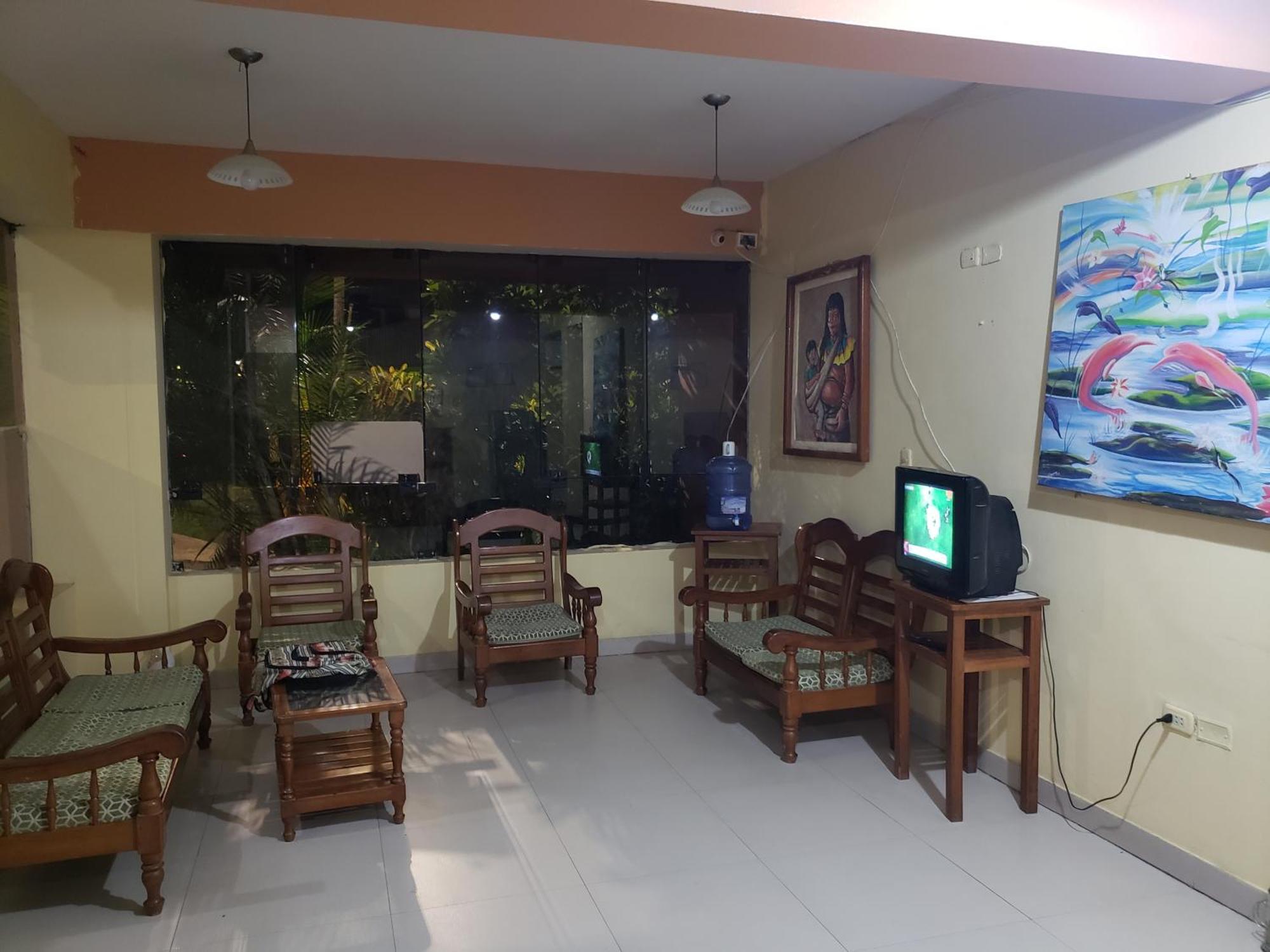 Hostal El Puerto Yurimaguas Luaran gambar