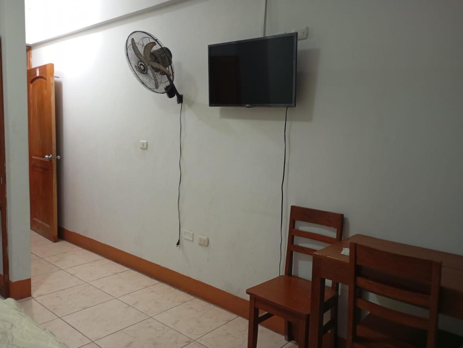 Hostal El Puerto Yurimaguas Luaran gambar