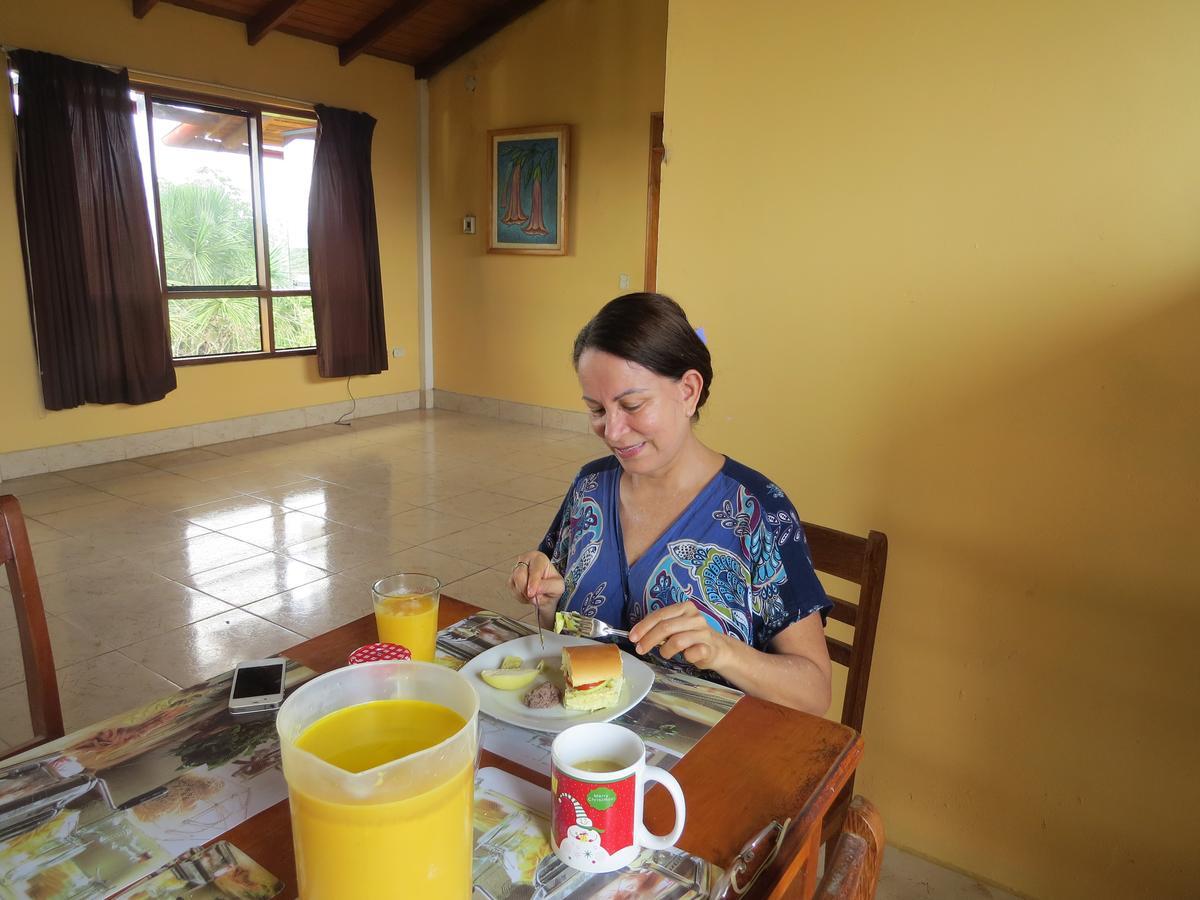 Hostal El Puerto Yurimaguas Luaran gambar